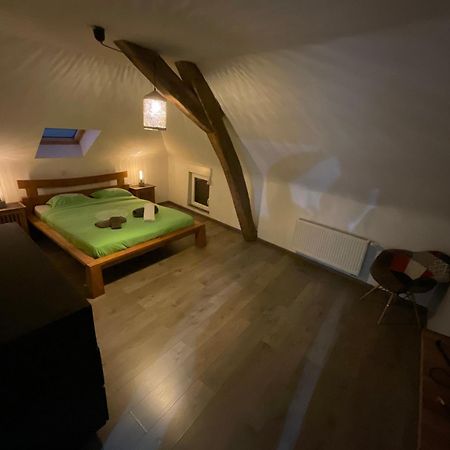 Maison 3 Chambres Proximite Aeroport Et Grand Axes Charleroi Kültér fotó
