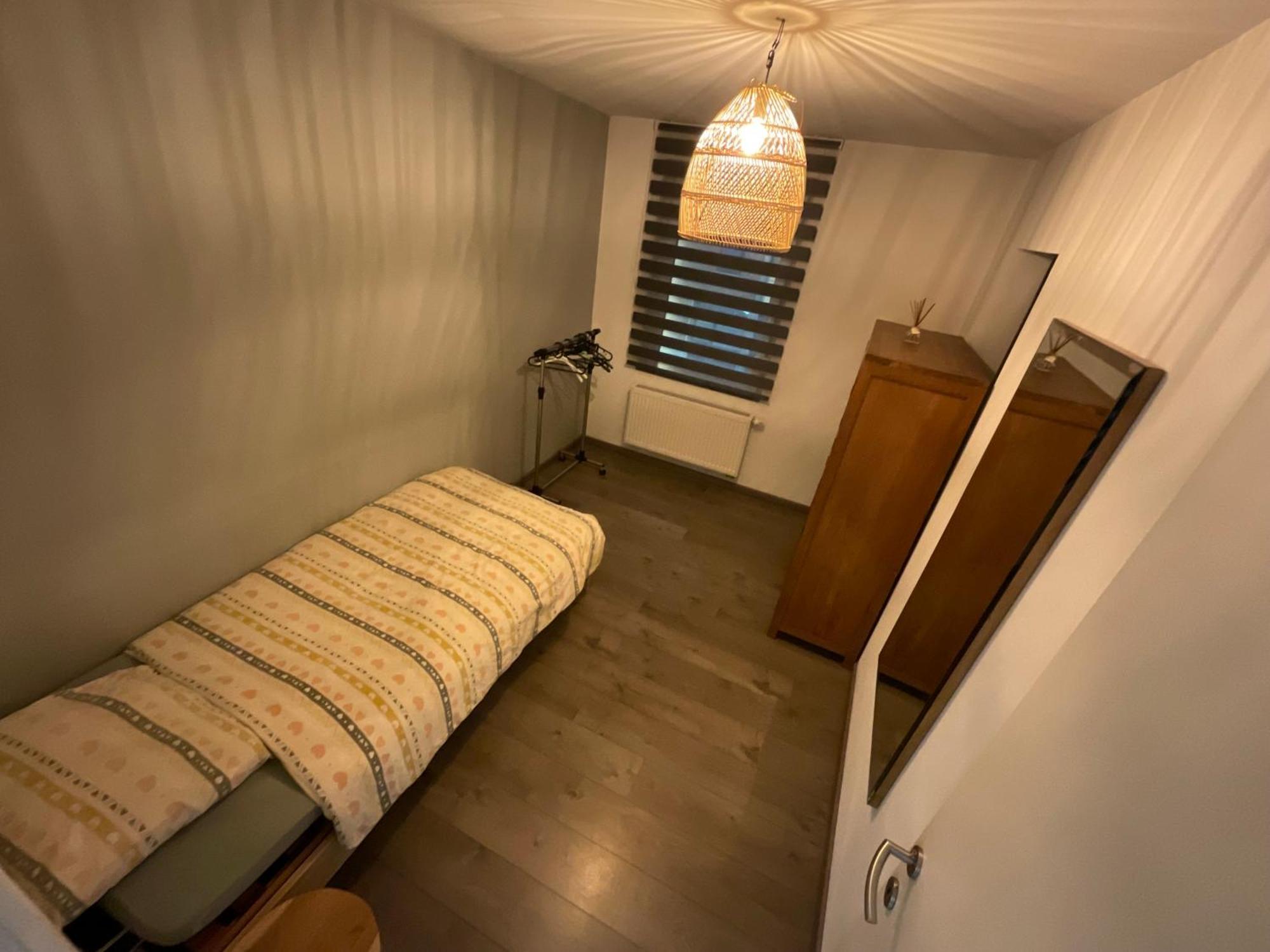 Maison 3 Chambres Proximite Aeroport Et Grand Axes Charleroi Kültér fotó